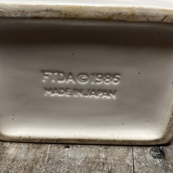 Vintage 1986 FTDA Ceramic Vase Floral Design Made in Japan - Picture 5 of 5